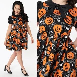 Unique Vintage Pumpkins & Spiderwebs Arden Babydoll Mini Dress Small NEW